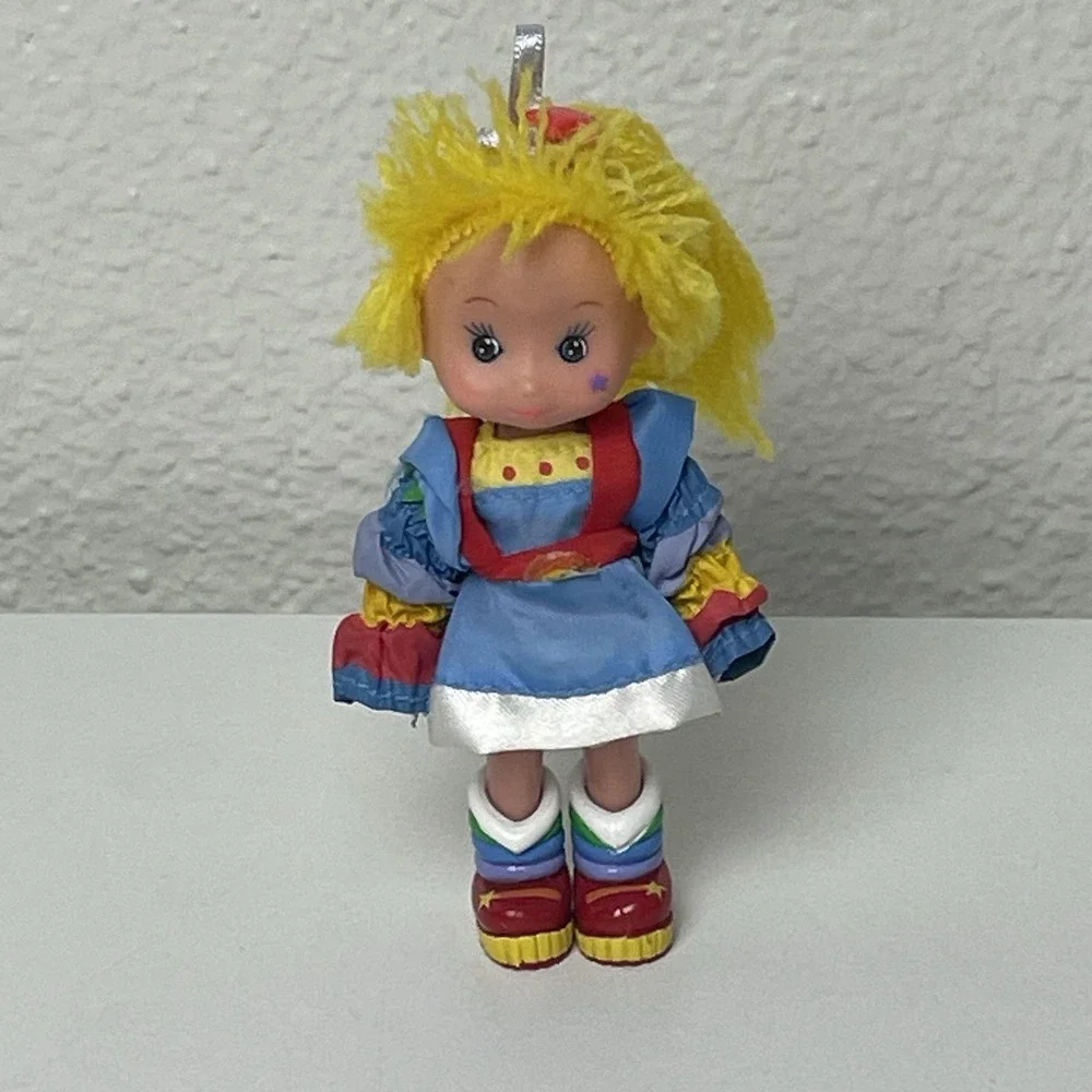 Vintage 1983 Rainbow Brite Doll Plastic Figure 4.5